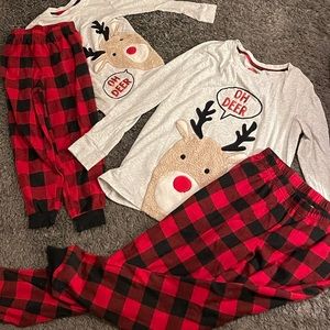 SOLD Womens and kids matching pajama set!